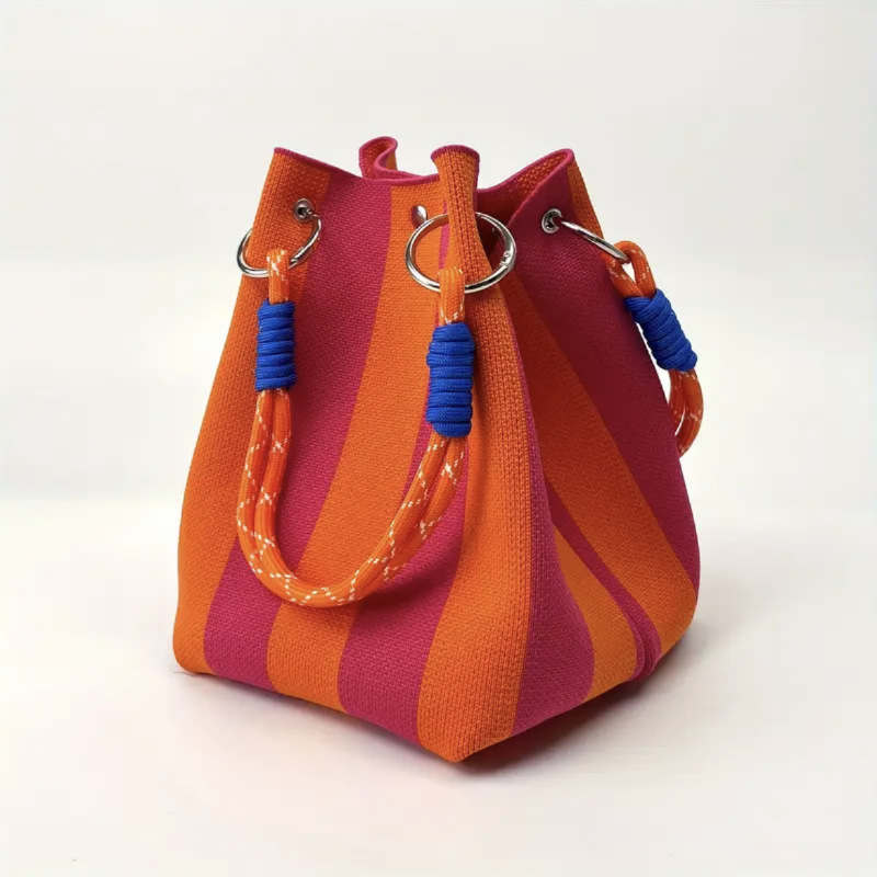 Nuevo bolso de mano japonés y coreano de punto portátil de gran capacidad de dibujos animados osos de viaje universal Tot plegable bolso cuadrado pequeño para mujeres