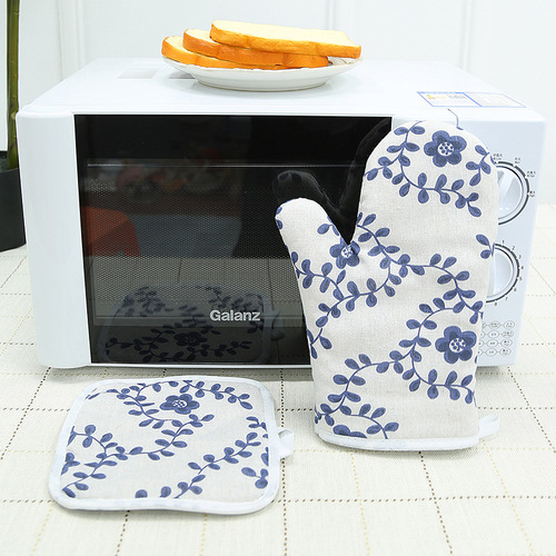 Nordic ins style oven gloves kitchen microwave oven insulation mat high temperature baking anti-scalding thickened gloves wholesale