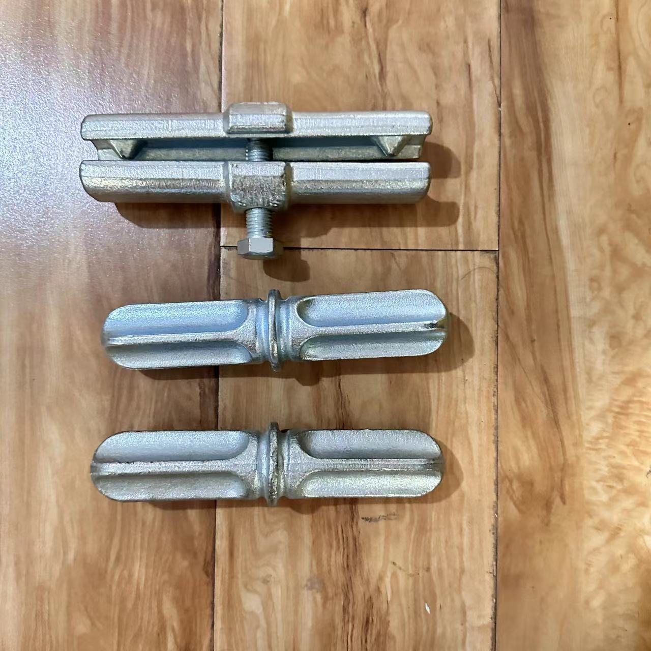 源头厂家锻压内接/外接建筑脚手架配件镀锌对接扣件出口