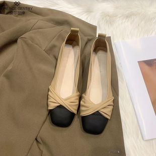Unique Design Flat Shoes for Women 2025 Spring New Style with Skirt Square Toe Shallow Soft Sole Granny Shoes Slip-On Shoes
