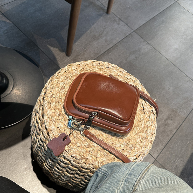 Retro Women's Waist Bag Small Square Shoulder Crossbody Bag Korean Style New Trendy Ins Soft Cowhide Phone Bag - Thumbnail 7