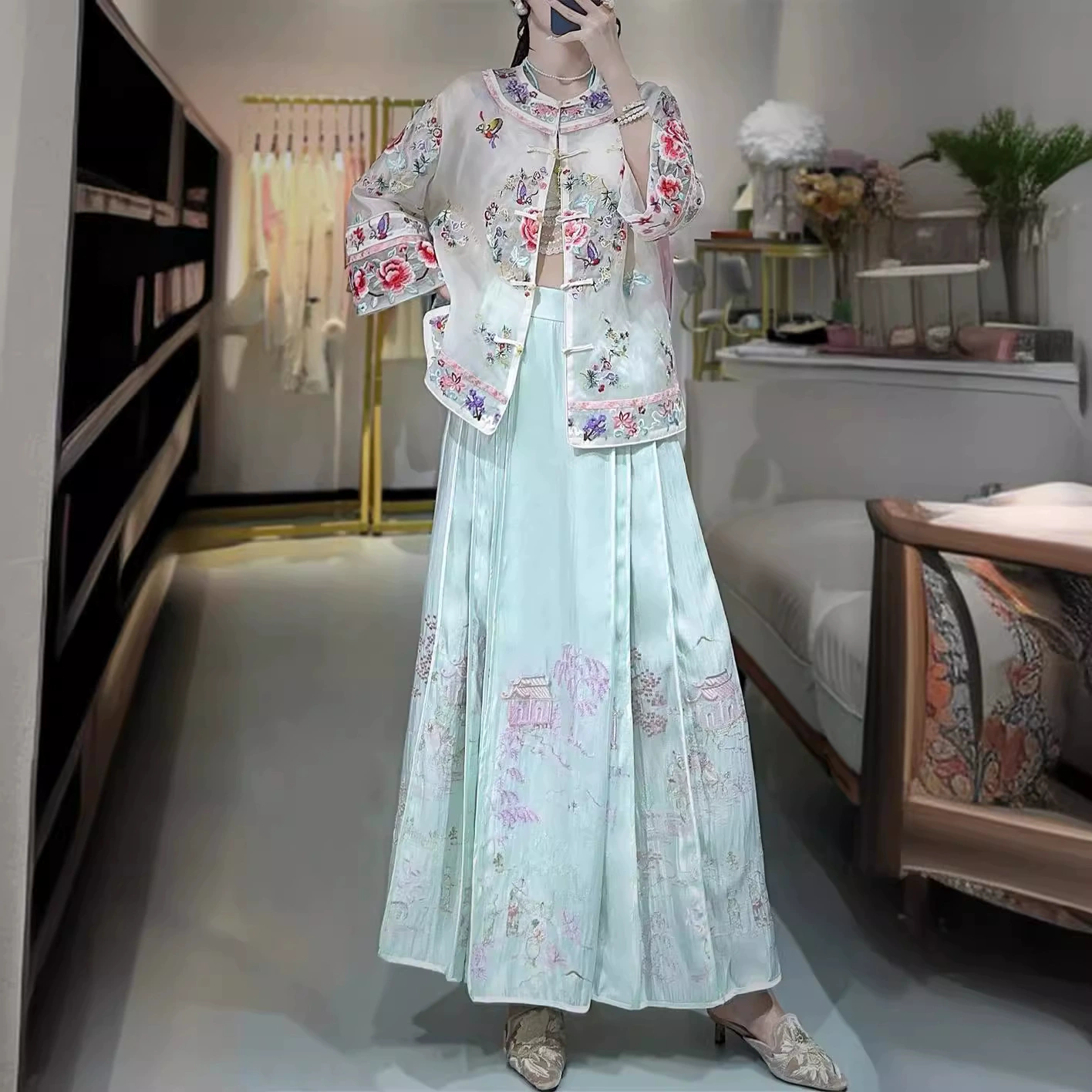 2024 новый новый китайский уксусная кислота тяжелая промышленная вышивка новая лошадь юбка юбка полуюбка