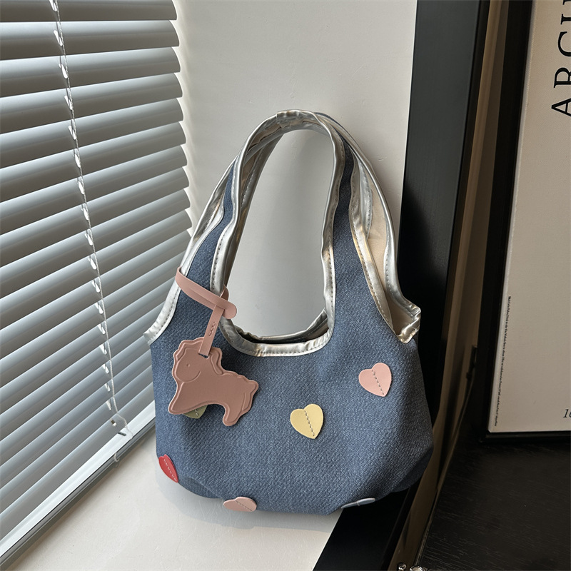 Design capacious trend autumn one-shoulder bag for leisure