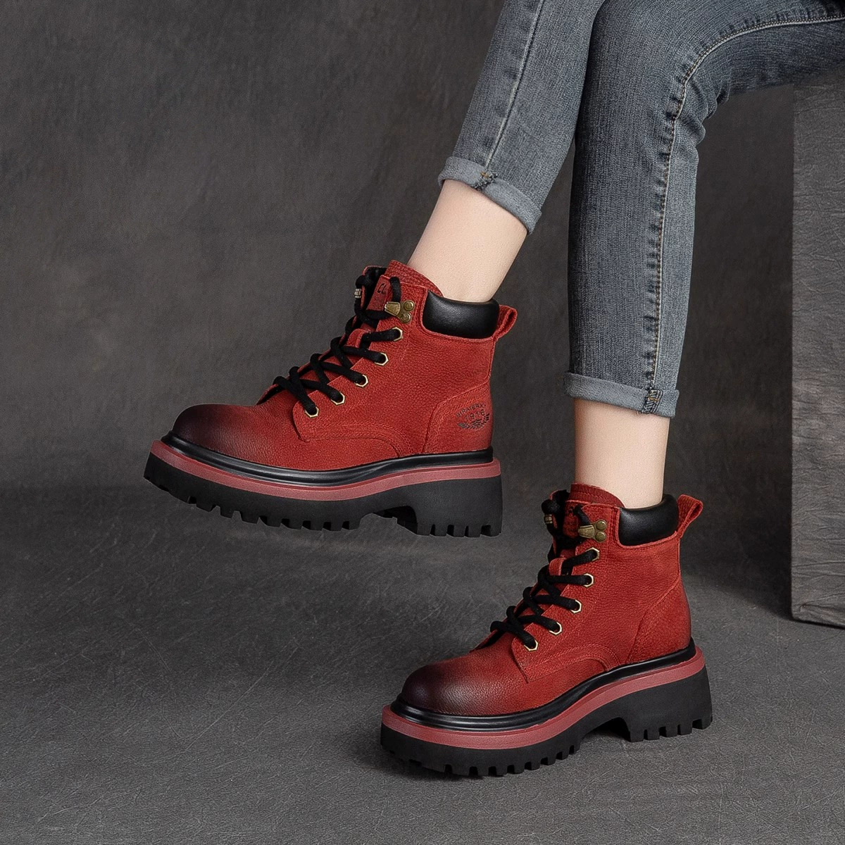 Зимние рабочие ботинки из натуральной кожи, ботинки в британском стиле на толстой подошве для женщин, женские желтые ботинки на высоком каблуке из воловьей кожи, ретро-стиль с дополнительным флисом и утолщением.