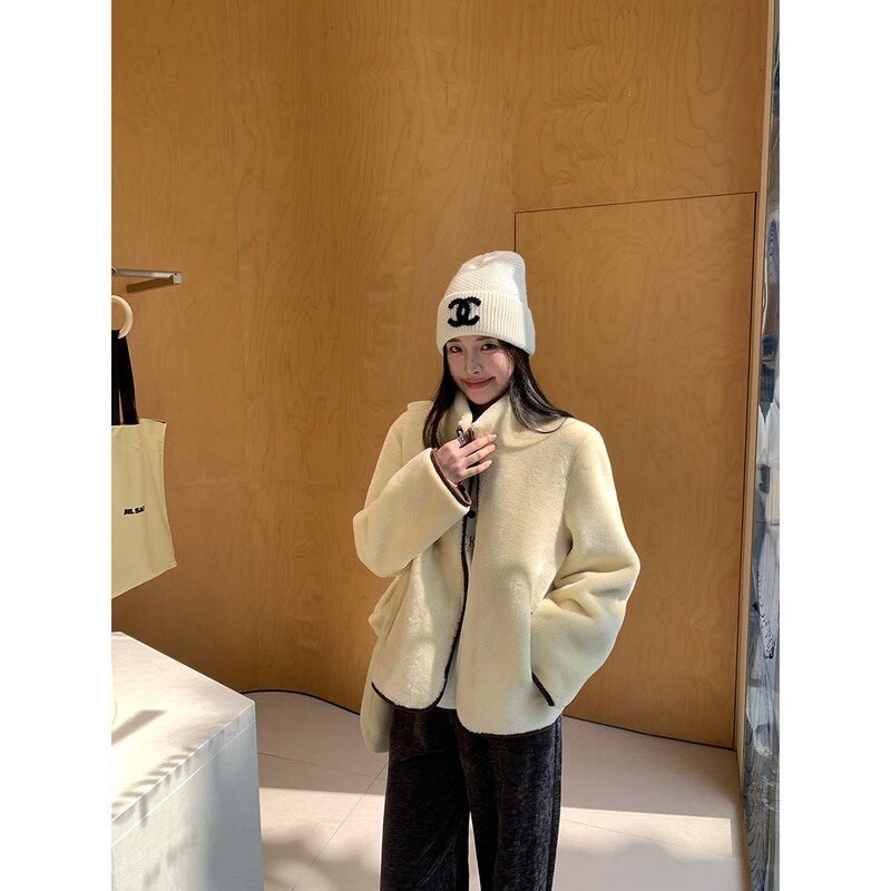Trendy Dt Etolie Color-Block Plush Fur Integrated Jacket for Women, Warm Stand Collar Short Eco-Friendly Fur Coat