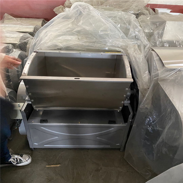 大型馒头包子用和面机 面食加工设备流水线