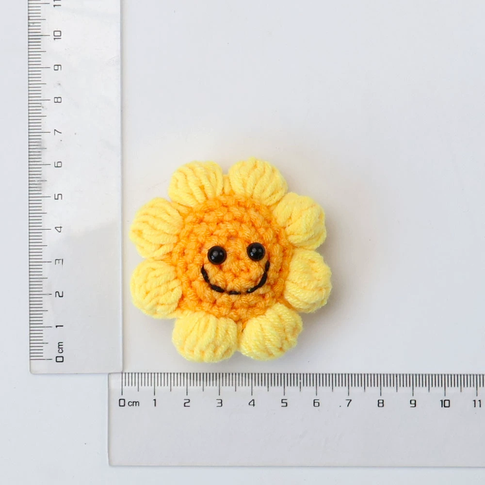 Яблоко, подвеска handmade, клубника, вязаная брелок, подсолнух, оптовая