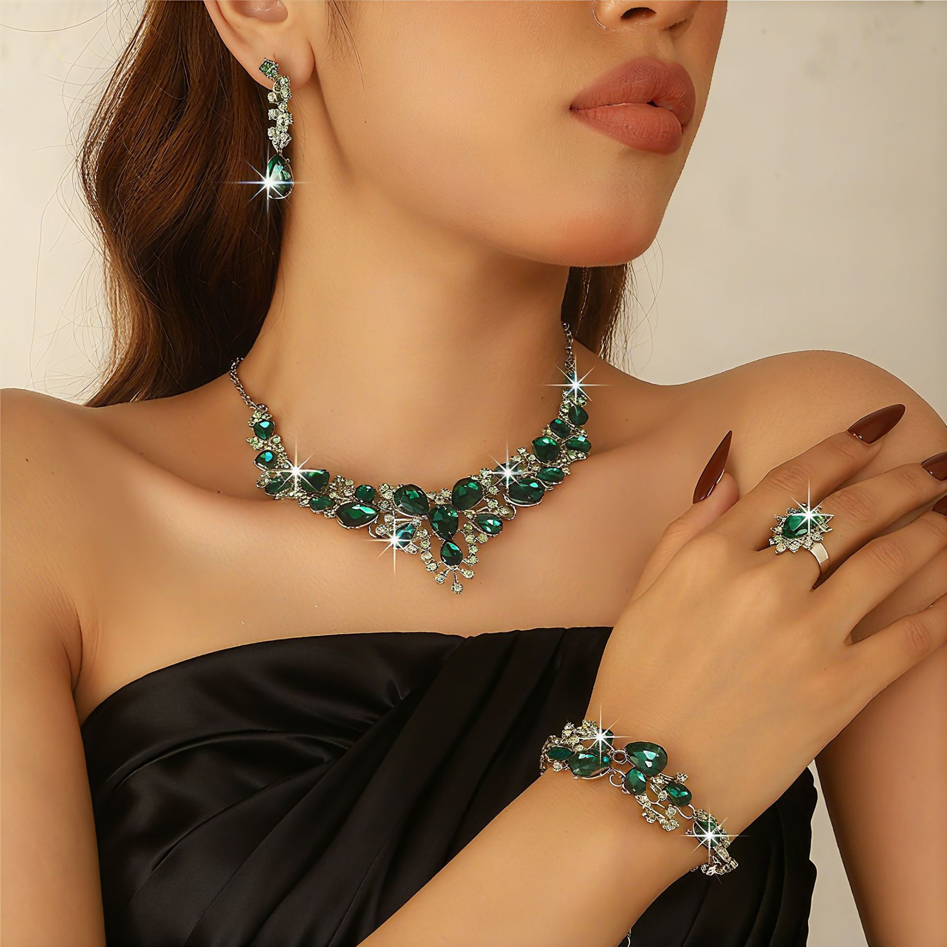 25273 silver green four-piece set