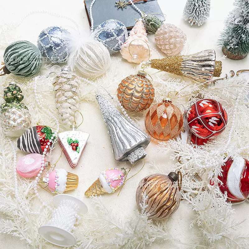 云汇跨境 圣诞玻璃球圣诞树上挂件异形球场景拍照道具吊球DIY