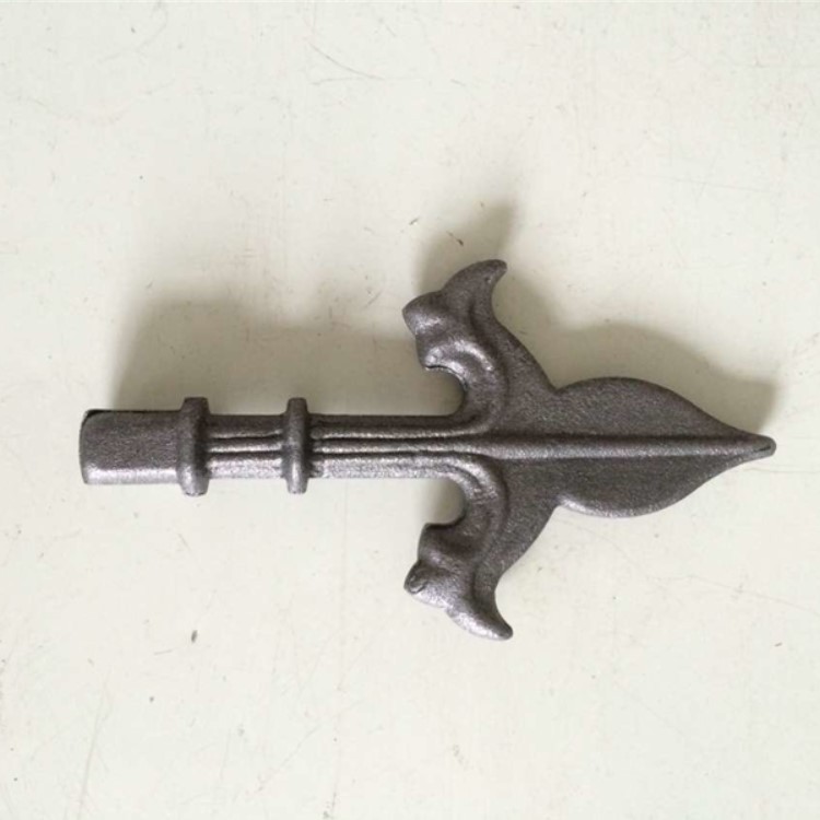 山东青岛铁艺 厂家供应件矛头枪尖锻打铁艺花件护栏配件熟铁防盗