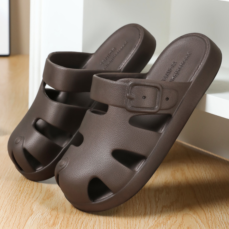Zapatillas de verano para hombres nuevos zapatos respirantes no olor zapatos agujeros huecos sandalias coreanas suaves cómodas zapatos casuales