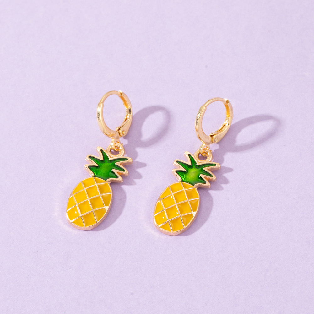 New Personality Cartoon Compact Pineapple Earrings Fashion Alloy Fruit Earrings Ear Clip display picture 2