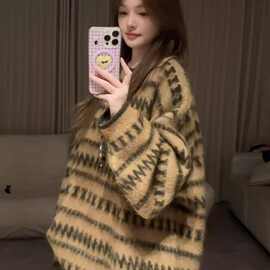 复古菱格提花毛衣女2025秋冬外穿新款宽松慵懒风软糯针织衫感上衣