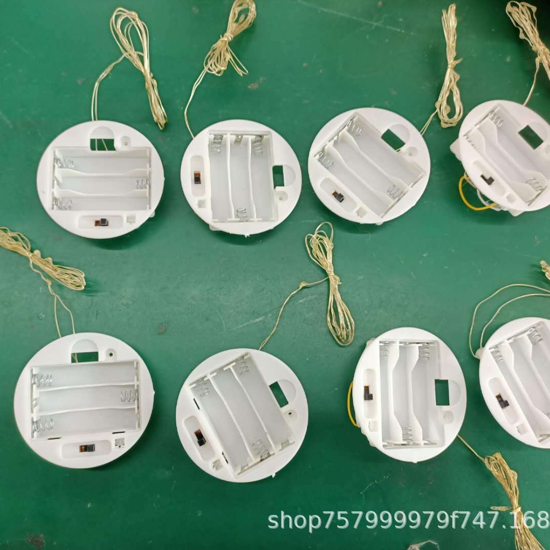 Battery case with accessories