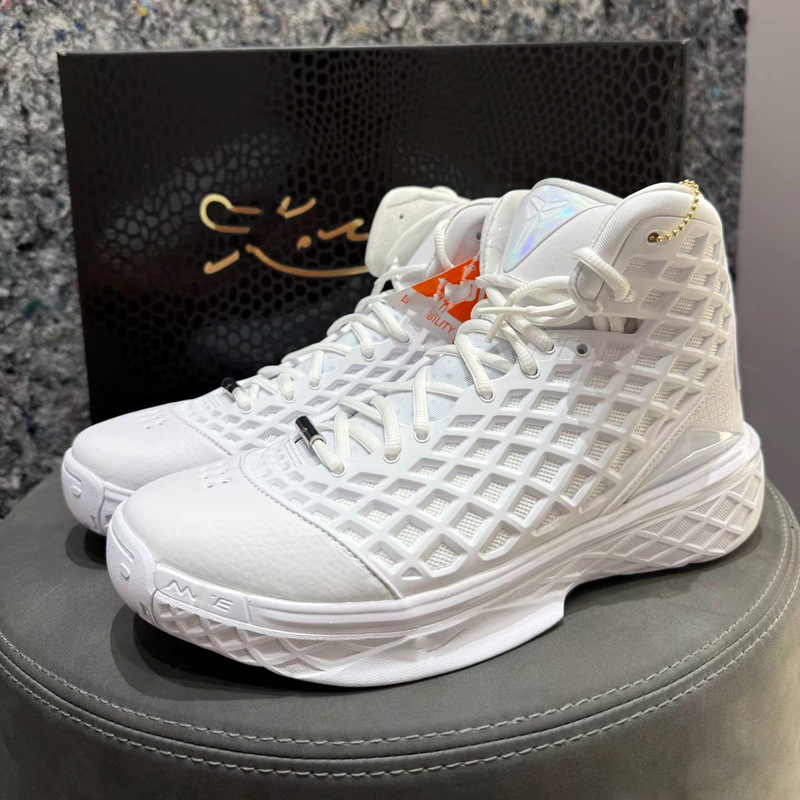 High-Quality Kobe 3 Actual Basketball Shoes Breathable Wear-Resistant Wrapped Men's Sports Shoes Kobe 3 Generation Mamba Halo High-Quality Kobe 3 Actual Basketball Shoes Breathable Wear-Resistant Wrapped Men's Sports Shoes Kobe 3 Generation Mamba Halo