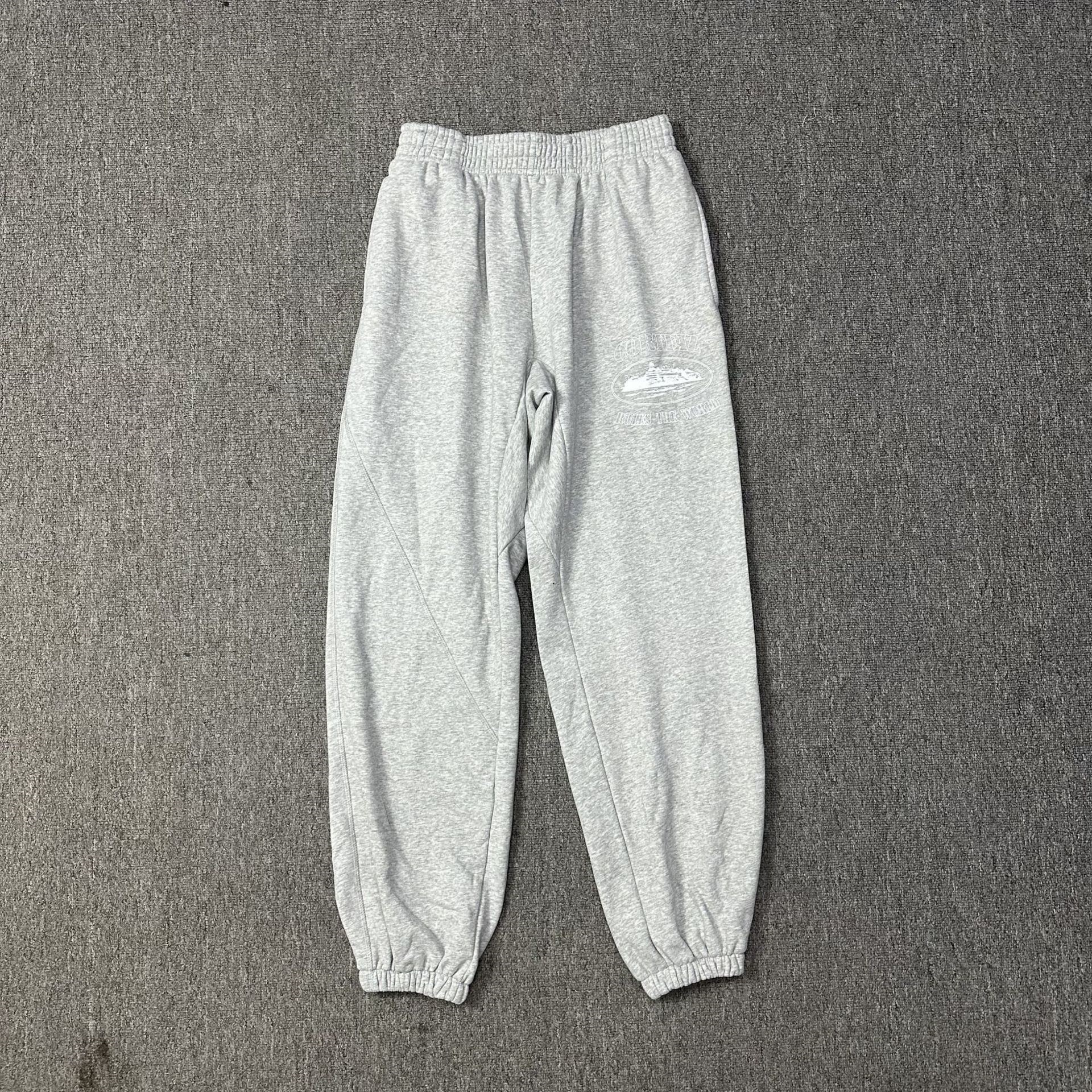 Corteiz Classic Series Barco con logo pantalones cortos INS tendencia hip-hop skate casual pantalones de cinco puntos para hombres y mujeres