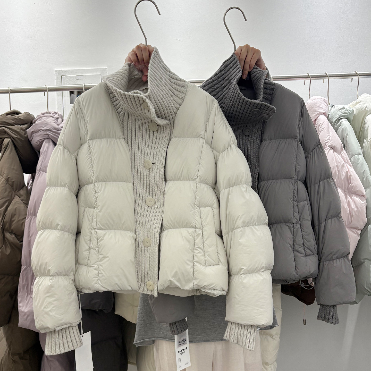 羽绒服女2025冬季新款短款小个子面包服洋气针织拼接韩系宽松外套