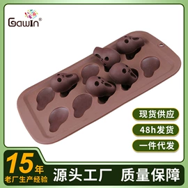 烘焙烤盘;防烫手套;蛋糕模