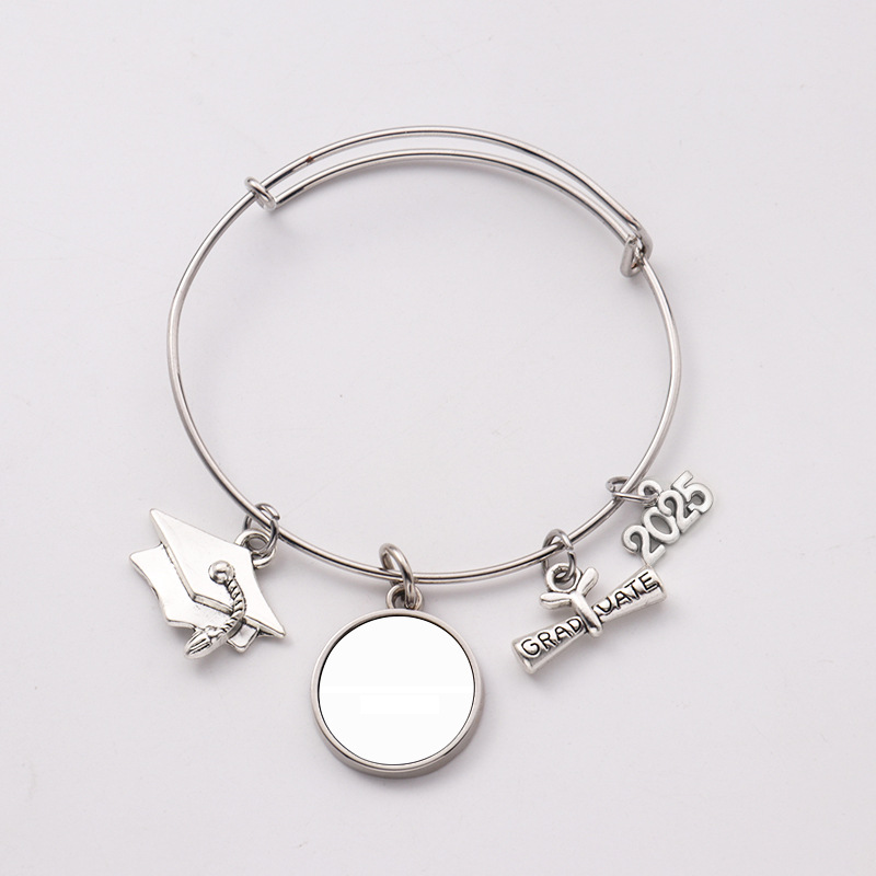 Transfronterizo Amazon 2025 temporada de graduación pulsera de metal redondo colgante en blanco transferencia de calor sombrero bachelor joyas pulsera