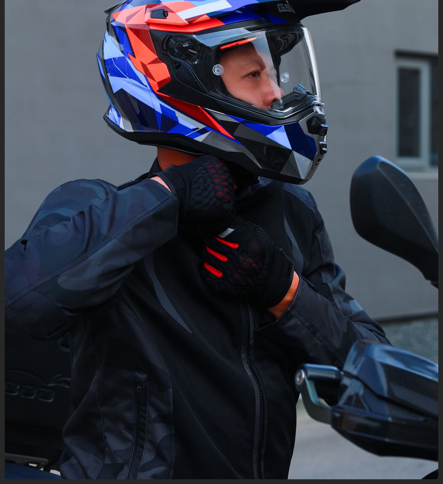 Rally Helmet XP22 Motorcycle Off-Road Helmet Sunscreen