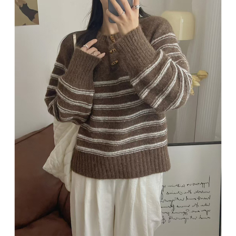 拼色条纹牛角扣套头毛衣女2025秋冬新款复古软糯宽松慵懒针织衫女|undefined