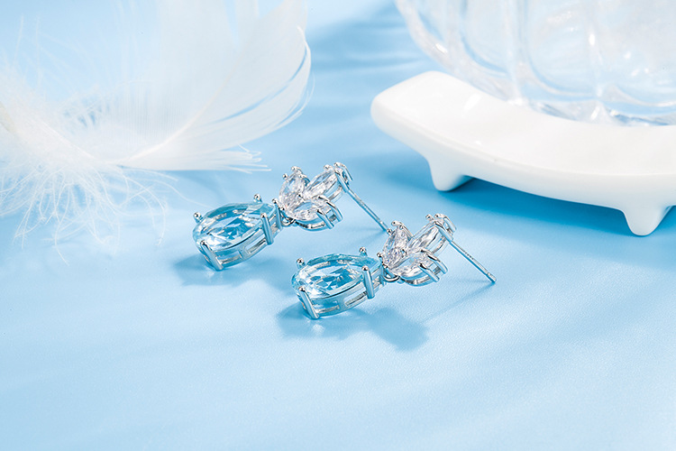 Fashion Water Droplets Copper Drop Earrings Inlay Zircon Copper Earrings 1 Pair