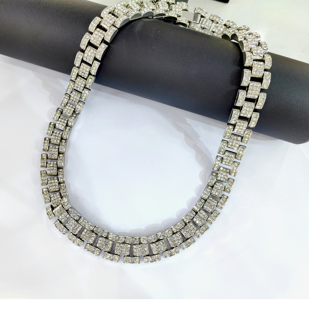 Fashion Solid Color Alloy Inlay Rhinestones Unisex Necklace 1 Piece