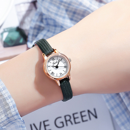 New ladies retro style compact temperament ladies student high-looking small plate belt waterproof quartz watch versatile