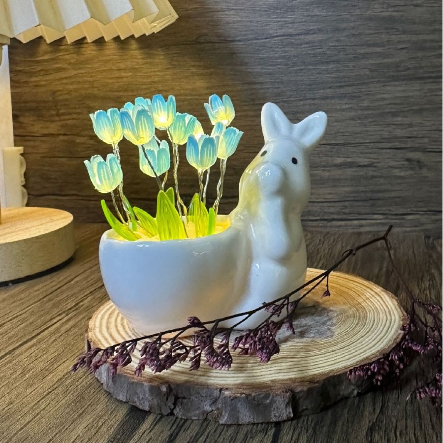 Explosiones transfronterizas pequeñas conejos tulipanas lámparas nocturnas hechas a mano DIY atmósfera de cumpleaños adornos regalos para los amantes