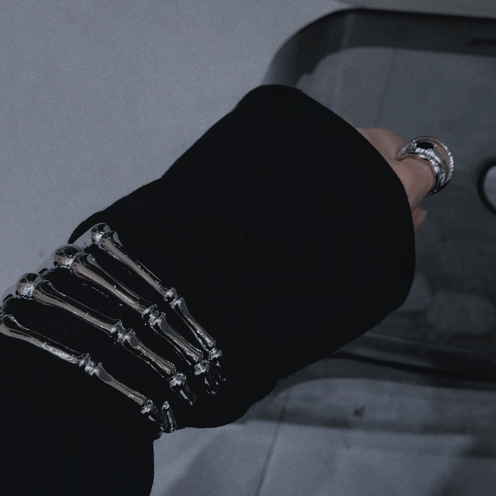 Fashion Skull Claw Shaped Adjustable Alloy Bracelet  Arm Ring wholesale