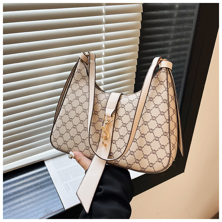 High-end Women's Armpit Bag Retro Shoulder & Crossbody Bag_voghion.com
