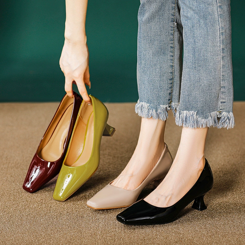 Женские элегантные профессиональные туфли-стилето черного цвета, новые, 2025 года, нежно-зеленые, квадратный носок, французский стиль.