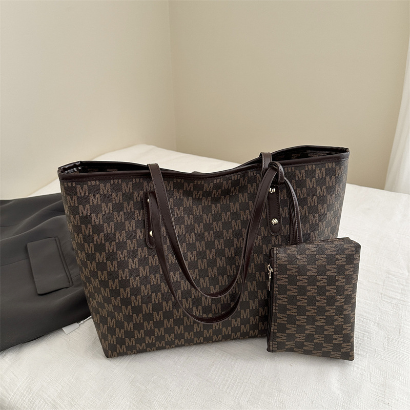 Relajación Bolso Tote Mujer 2025 Primavera Nuevo estilo Bolso de viaje de mano Salga de moda Bolso grande de un solo hombro de gran capacidad