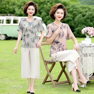 妈妈夏装洋气短袖T恤40岁50中老年女气质上衣奶奶夏季复古风小衫
