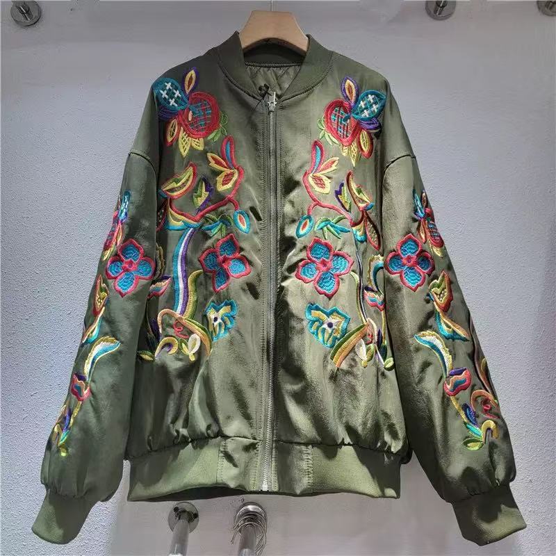 Estación europea de otoño y invierno 2025 moda polivalente industria pesada bordada delgada chaqueta de cuello vertical chaqueta de moda de mujer chaqueta de algodón