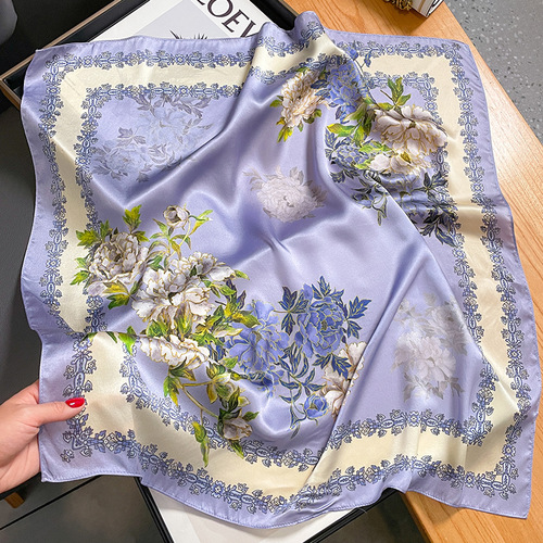 Printed silk scarf for women spring and autumn new fashion mulberry silk decorative scarf silk scarf gift to keep out the cold neck shawl