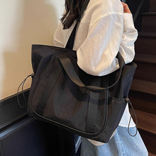 �������μ�ͨ�����ذ���Ů��X���������U�����;�����ռ{���а�