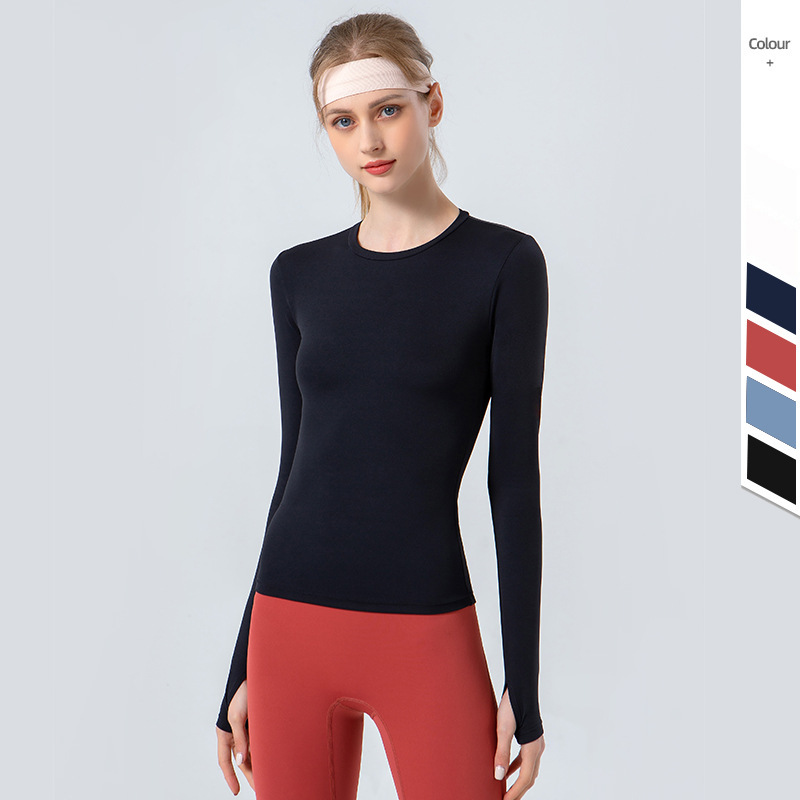 2024 primavera y verano nuevos deportes de yoga de manga larga de las mujeres de cuello redondo apretado moda espalda carta correr fitness top