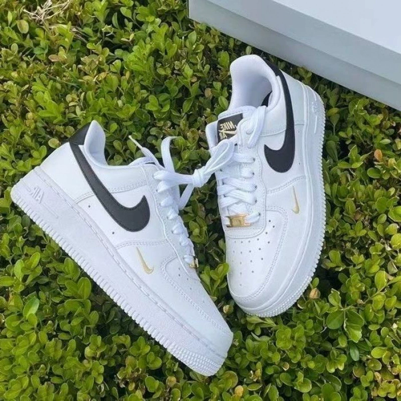 Кроссовки (Nike) Air Force 1 — унисекс, мягкая пятка, шнуровка, белые и разноцветные варианты