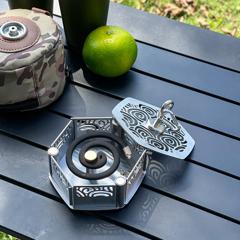 アウトドアマグネット吸蚊取りボックスキャンプ用ポータブル430ステンレス防風透かし彫り多機能蚊取り収納