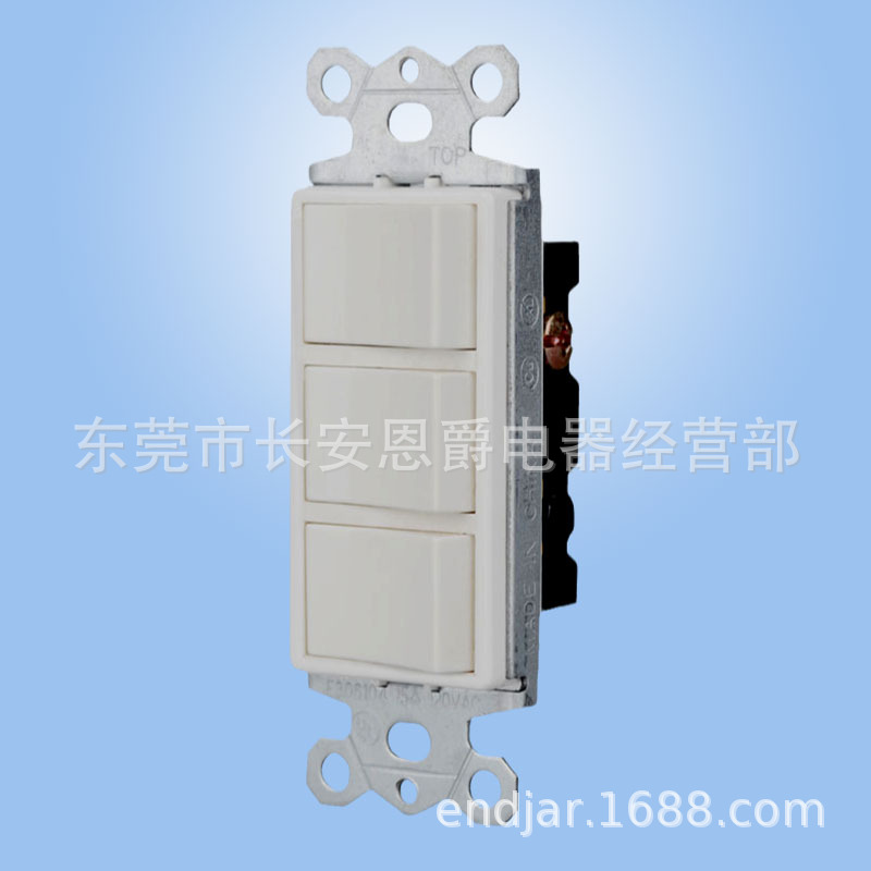 供应3位美标电源开关 120型15A三开单控开关面板 UL条形墙壁开关