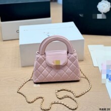 ��� �������kelly �͹ŕr��朗l������μ�б��Ů��С���L