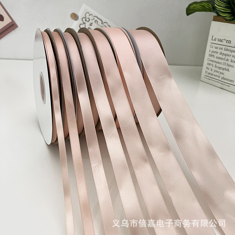 0.6-4CM 눈 이빨 컬러 리본 리본 베이킹 케이크 포장 리본 꽃 번들 크리스마스 폴리 에스테르 벨트