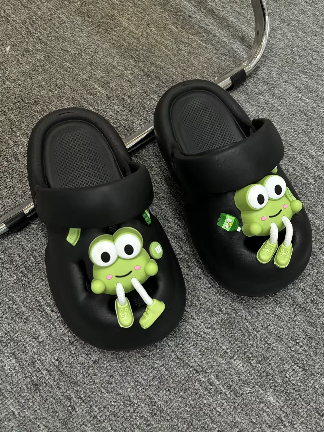 Summer trend slide, slippers