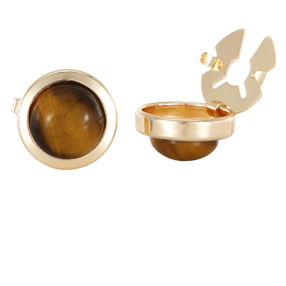 retro pattern metal copper cufflinks button accessories French business high end shirt cufflinks new_voghion.com