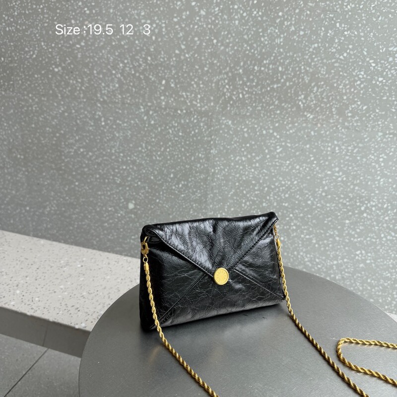 Women's Bag 2026 New Trendy Vintage Chain Envelope Small Square Bag with Crackle Pattern Genuine Leather Shoulder Crossbody Bag