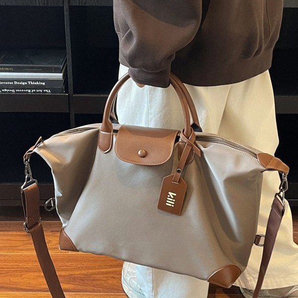 Fashionable capacious luggage travel bag for leisure one shoulder