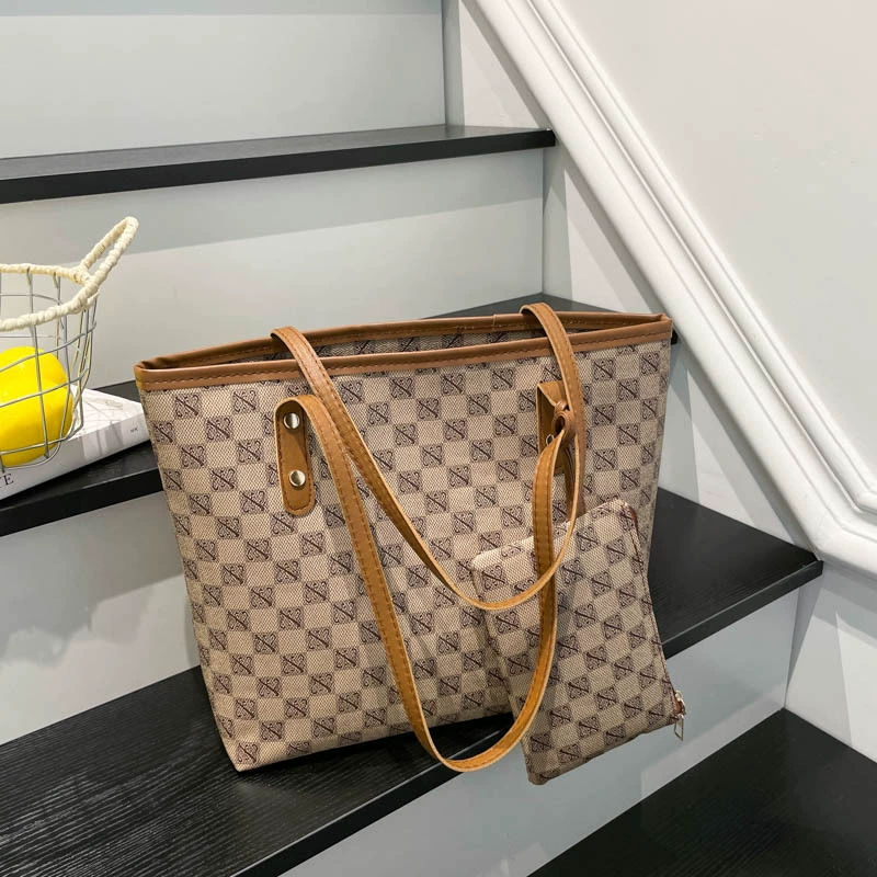 Женская сумка через плечо Brand, зимний ретро стиль по‑корейски, компактный тоут с косметичкой (чёрный/белый/хаки/кофе)