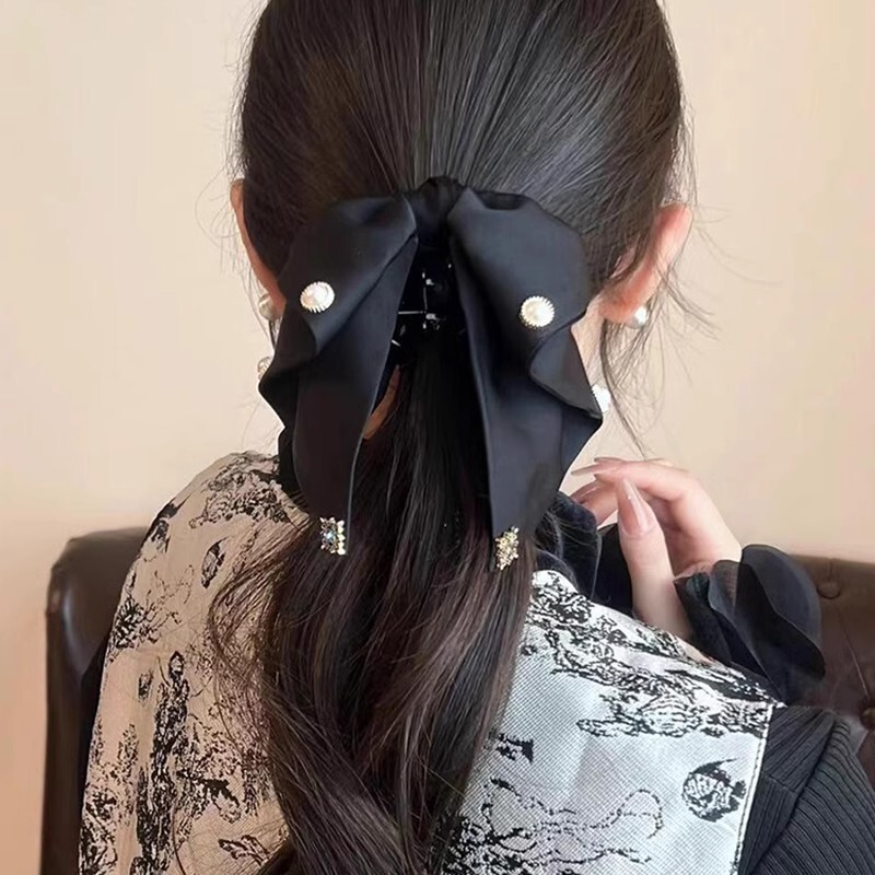 レトロなフレンチサテンリボンクリップ女性用 2025 新しいハイエンド気質ヘアクリップ後頭部クリップ帽子|undefined
