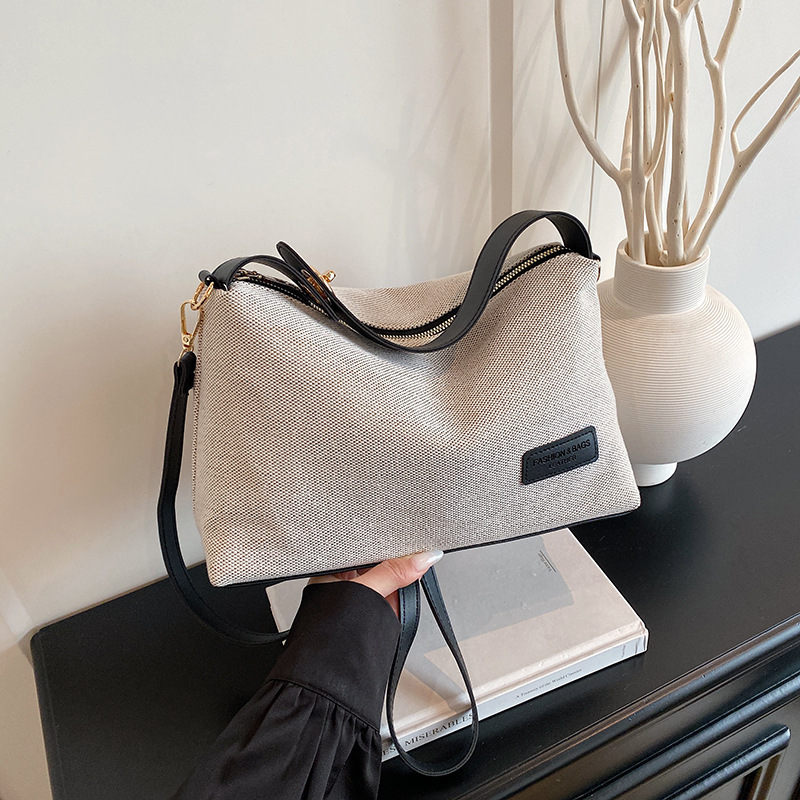 Elegant Knitted Crossbody Shoulder Bag For Women Large Capacity_voghion.com